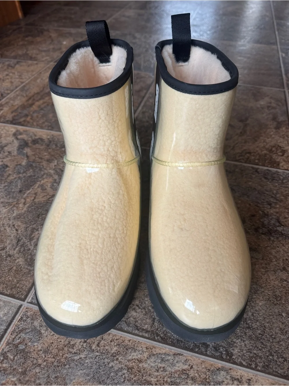 NEW!!! UGG Classic Clear Mini Pull-On Waterproof Boots- Cream, Women’s Size 11